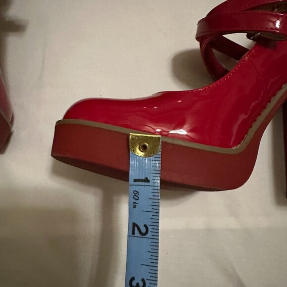 STEVE MADDEN • Red Patent Mary Jane Platform Heels • Size 8 NIB - Picture 3 of 8
